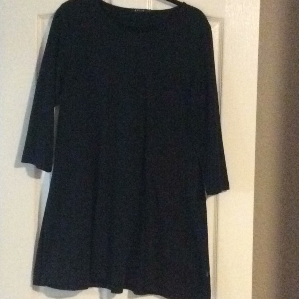 Ratia Black tunic